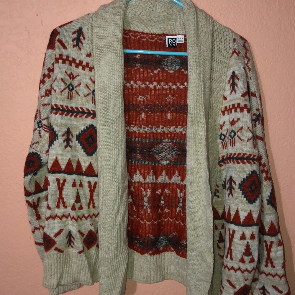 Women’s Roxy patterned cardigan size medium